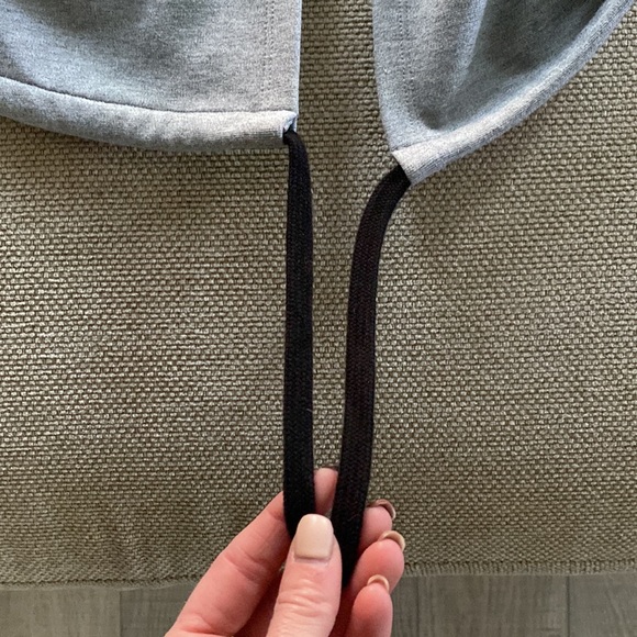 Lorna Jane Active vest - Picture 4 of 5